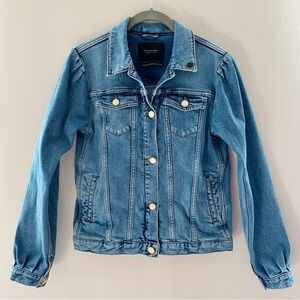 Scotch & Soda Denim Jacket w/ Puff Sleeves and Gold/ Pearl Buttons, Size XS